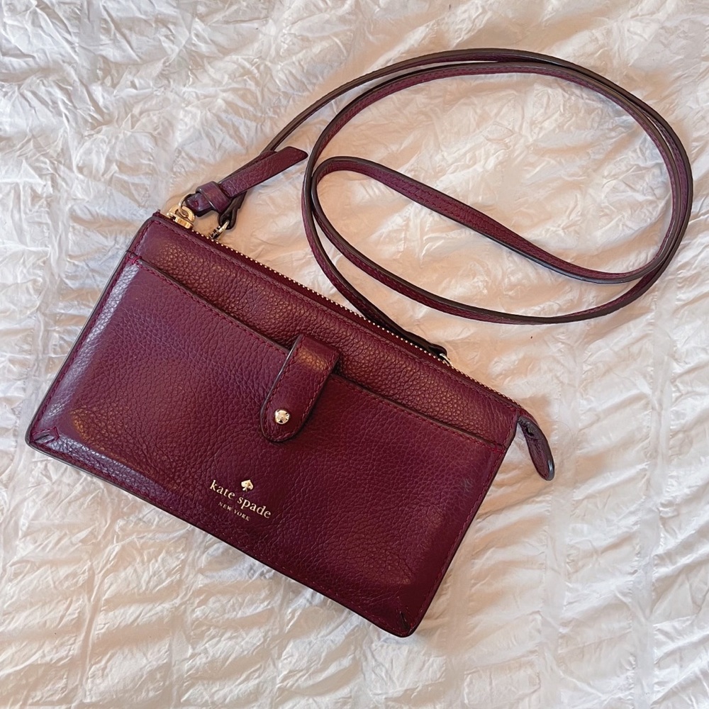 Kate Spade Jackson Small Crossbody in Chocolate Cherry